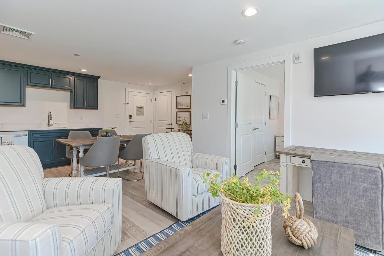Downtown Plymouth Waterfront Luxury Condos Εξωτερικό φωτογραφία