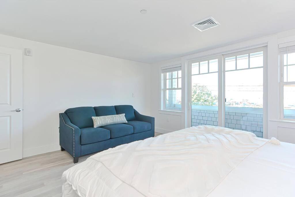 Downtown Plymouth Waterfront Luxury Condos Εξωτερικό φωτογραφία
